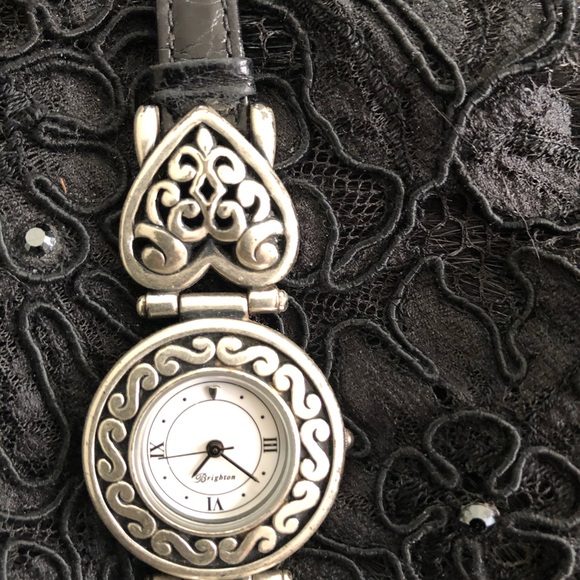 Vintage 1997 Brighton - Madison Heart Watch - Picture 4 of 7